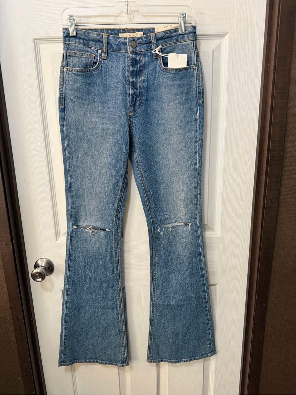 NWT Anthropologie Unpublished Janet High Rise Flare Distressed Knee Jeans Sz 27